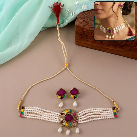 Traditional Purple Stone Pearl Choker Necklace Set.