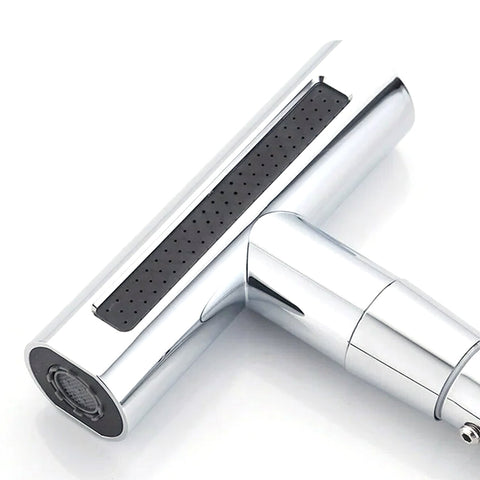 Multi-Mode Spray: Features 4 adjustable water outlet modes